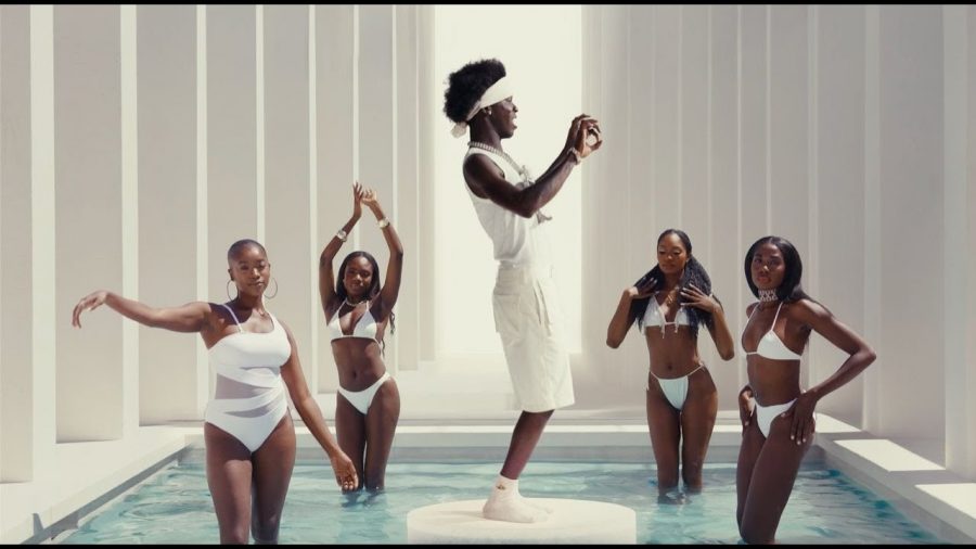 Watch: Seyi Vibez Unveils Stunning "Santorini" Music Video